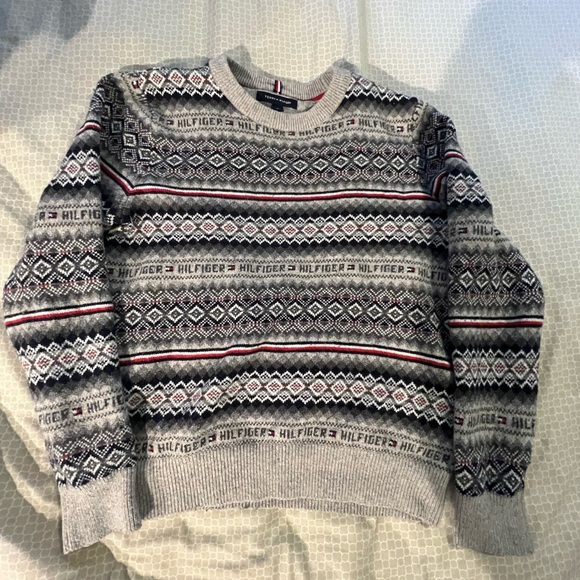 Men’s Calvin Klein Sweater - Picture 3 of 4